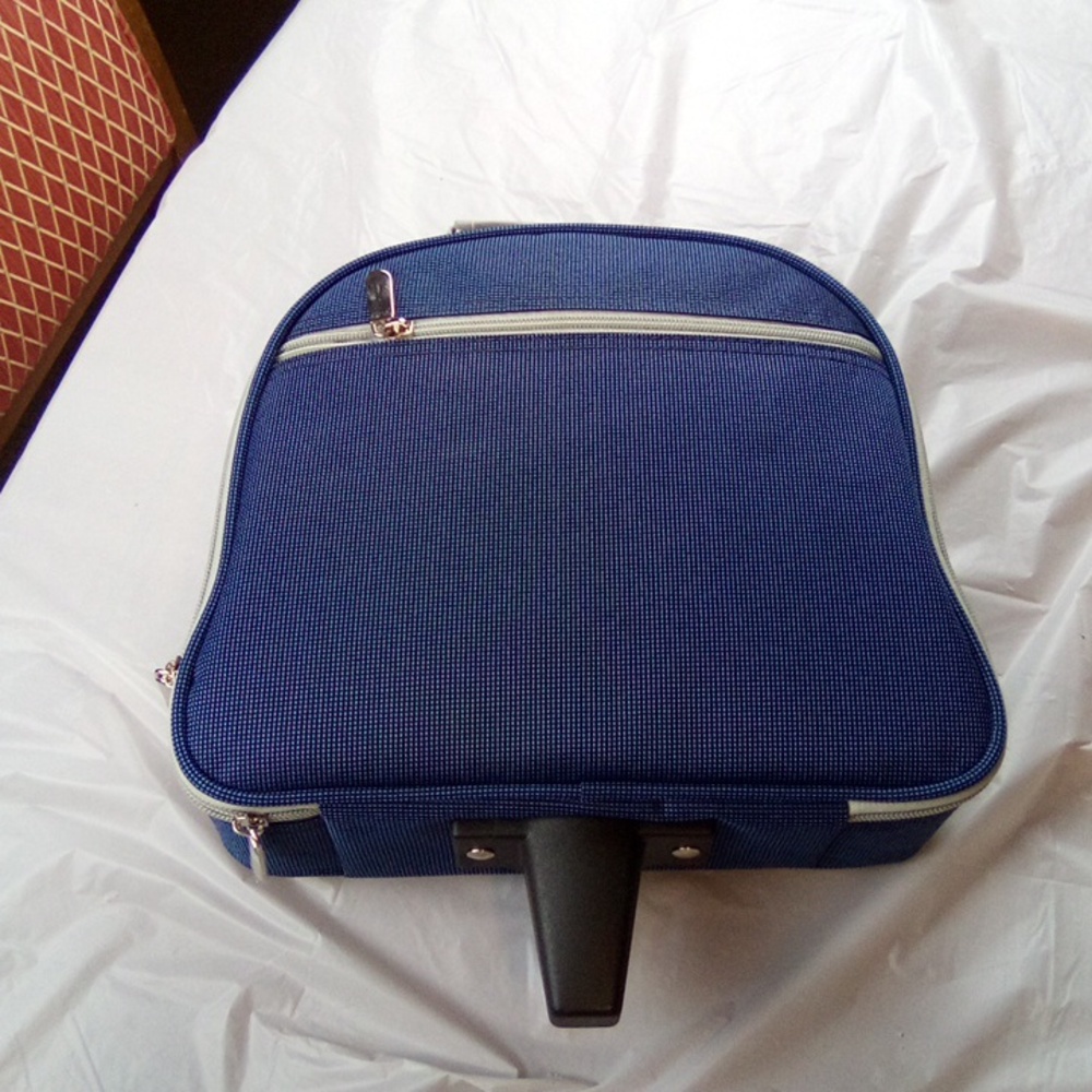 PICNIC CASE NEW - Picture 5 of 6
